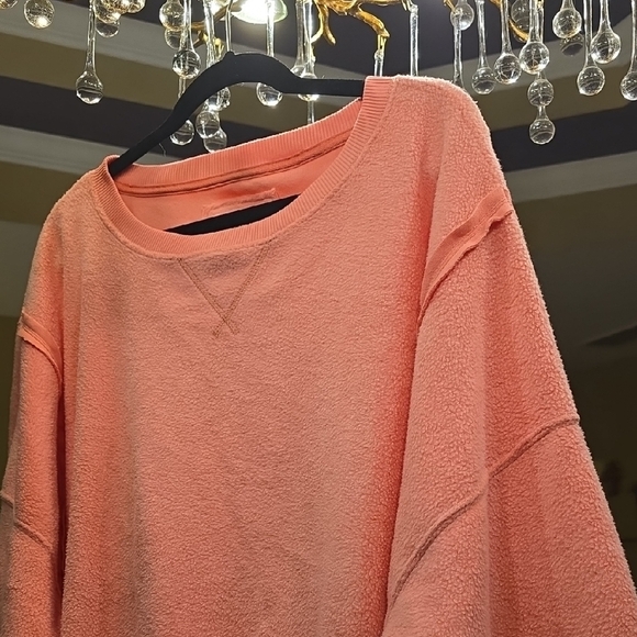 American Eagle Outfitters Coral Crew Neck Sweater - Picture 4 of 15